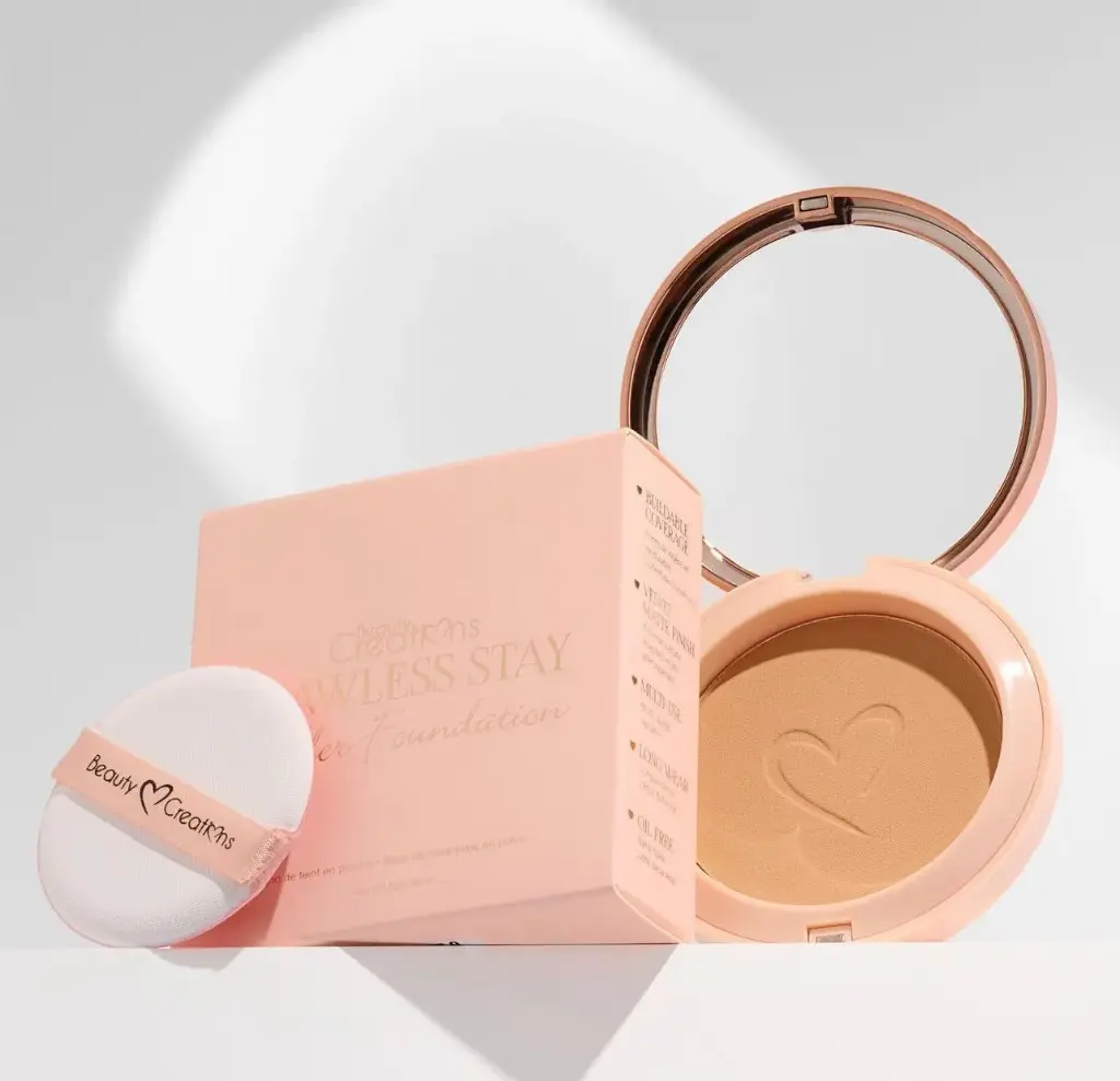 FLAWLESS STAY POWDER FOUNDATION  FSP 3.0