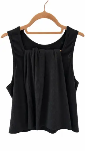 CONJUNTO DE SHORT Y BLUSA COLOR NEGRO